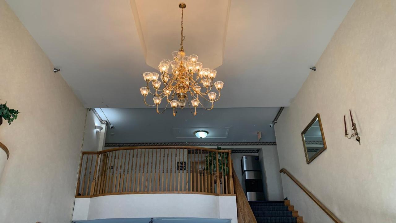 Fairbridge Inn And Suites - מיילס סיטי מראה חיצוני תמונה