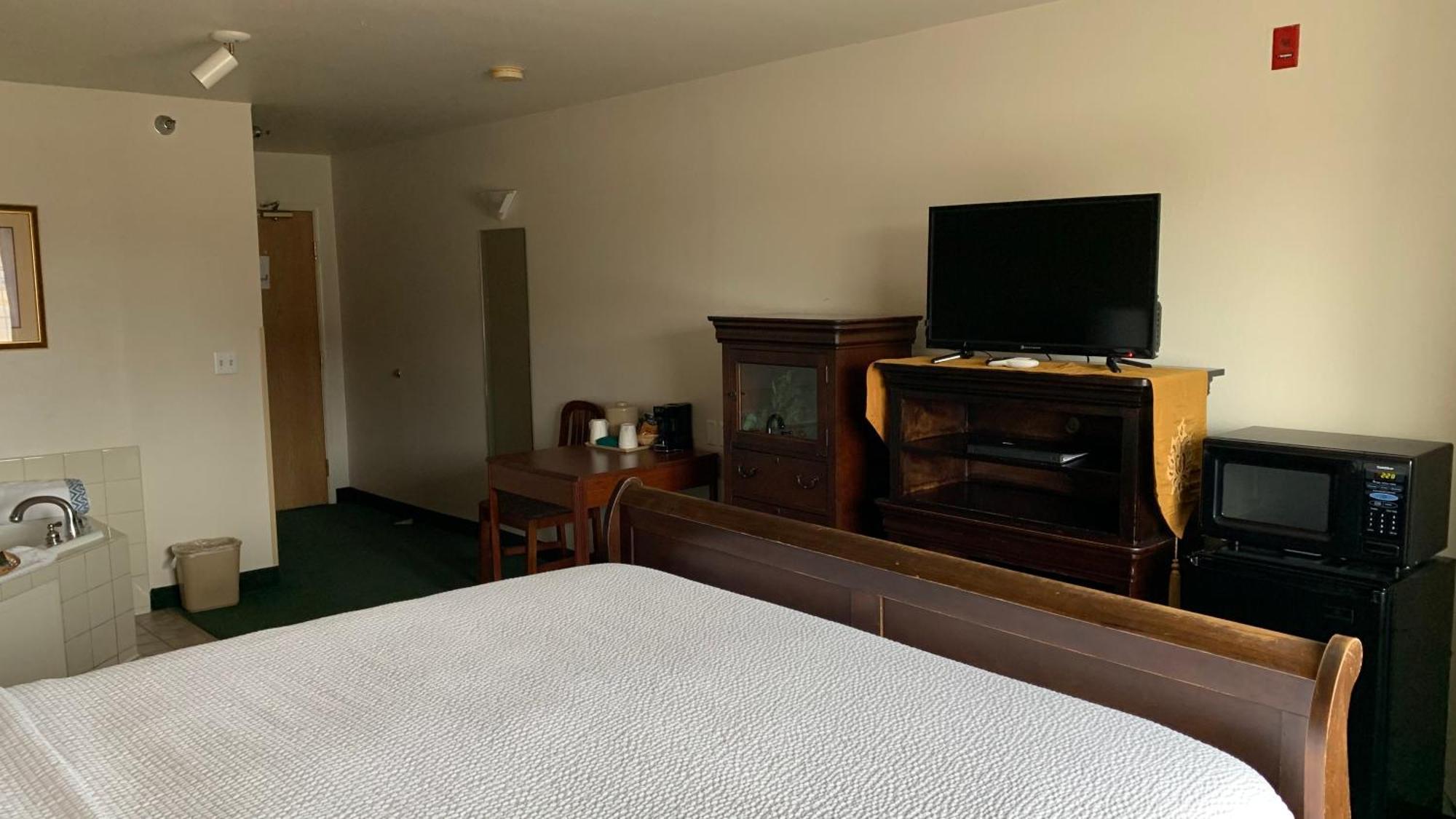 Fairbridge Inn And Suites - מיילס סיטי חדר תמונה