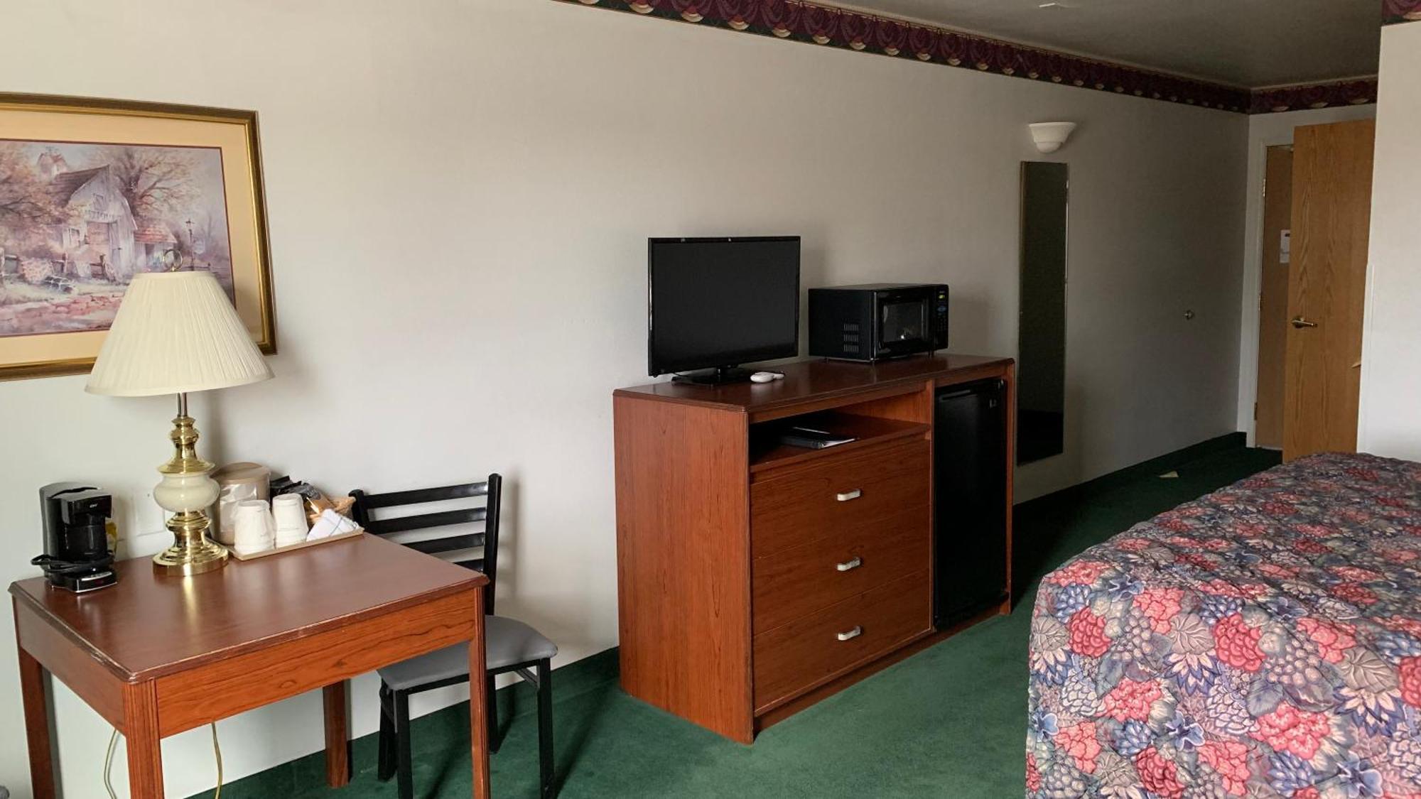 Fairbridge Inn And Suites - מיילס סיטי חדר תמונה
